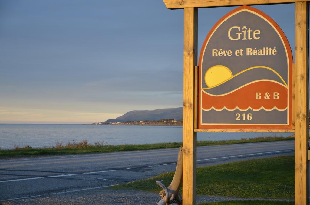 Gite Reve Et Realite Bed And Breakfast # Cap-Chat Exterior foto