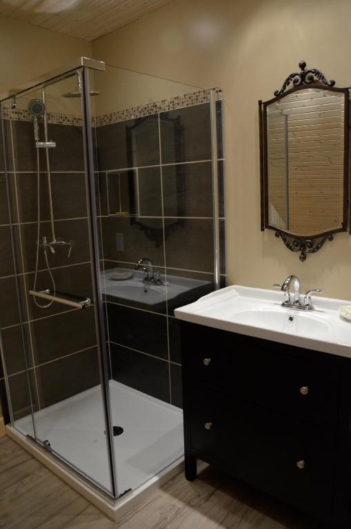 Gite Reve Et Realite Bed And Breakfast # Cap-Chat Zimmer foto